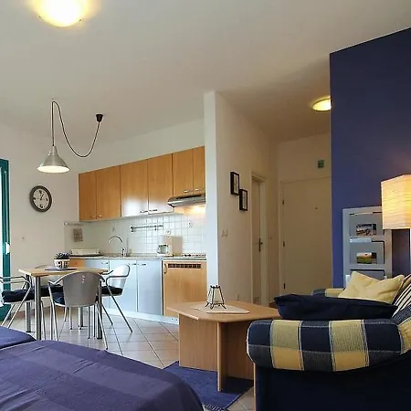 Appartement Sea Side7 *